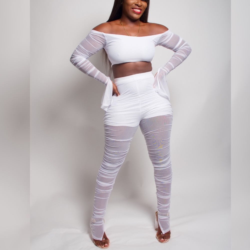 Two piece set